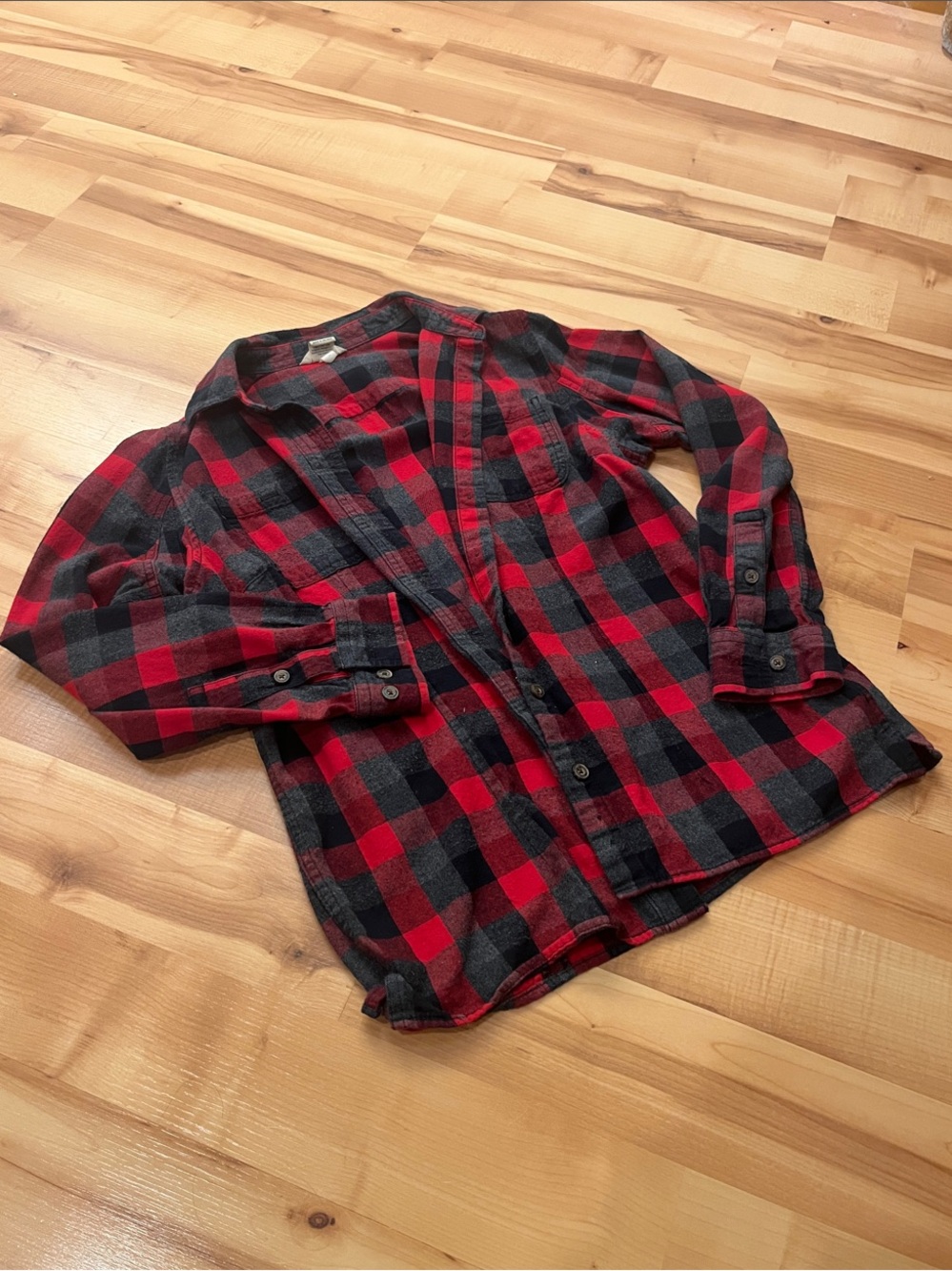 Duluth Trading Co Women’s Red/Black/Gray Flannel